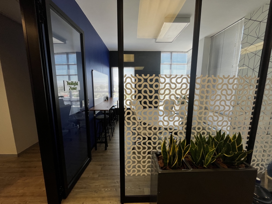 To Let commercial Property for Rent in Bo Oakdale Western Cape